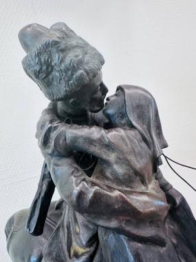 Скульптура "Прощание казака с казачкой"