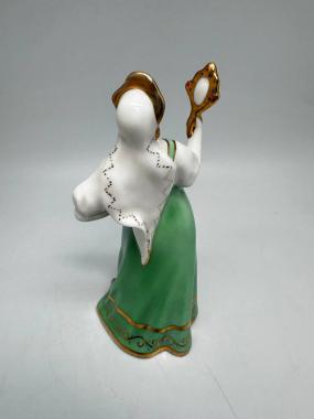 Статуэтка «Царица с зеркалом»