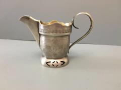 Серебряный молочник - 2